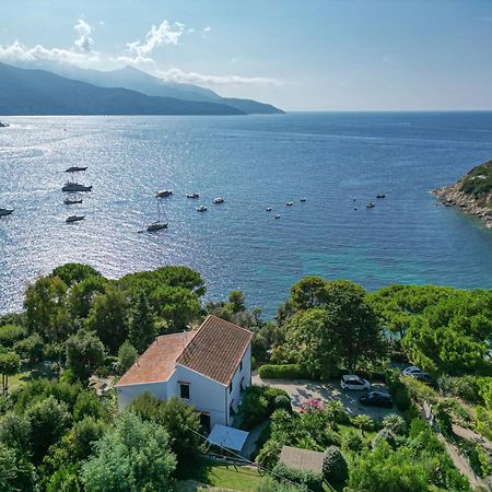 La Terrazza Sul Forno - Goelba Apartment Portoferraio Luaran gambar